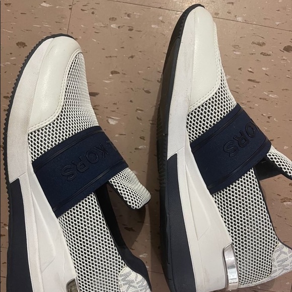 Micheal Kors Felix Scuba and Leather Trainer - Picture 2 of 3